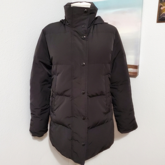 Banana Republic Jackets & Blazers - Banana Republic Puffer Jacket